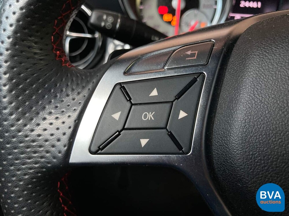 Mercedes SLK350 Cabrio AMG Paket 7G-Tronic Plus 3.5L 306 PS 2011.