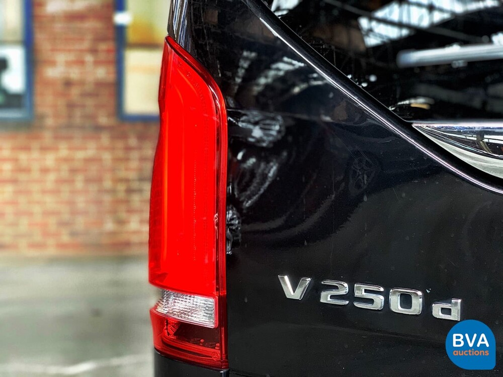 Mercedes-Benz V-Klasse 250d Ex.L. L.Ein V. 190 HP 2018, H-342-JZ.