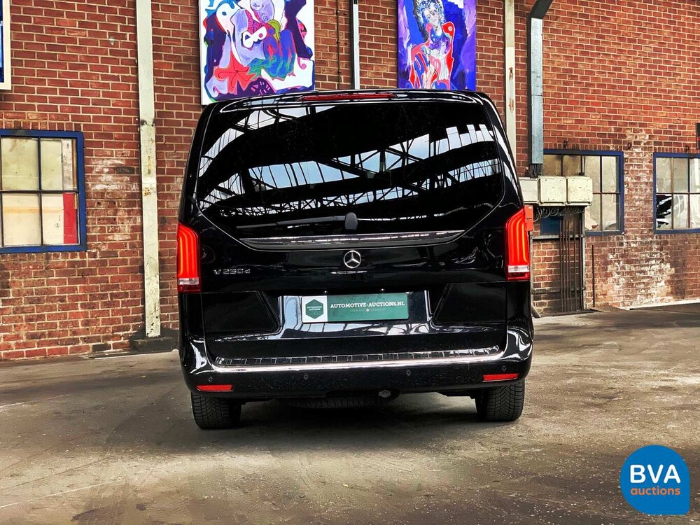 Mercedes-Benz V-Klasse 250d Ex.L. L.Ein V. 190 HP 2018, H-342-JZ.