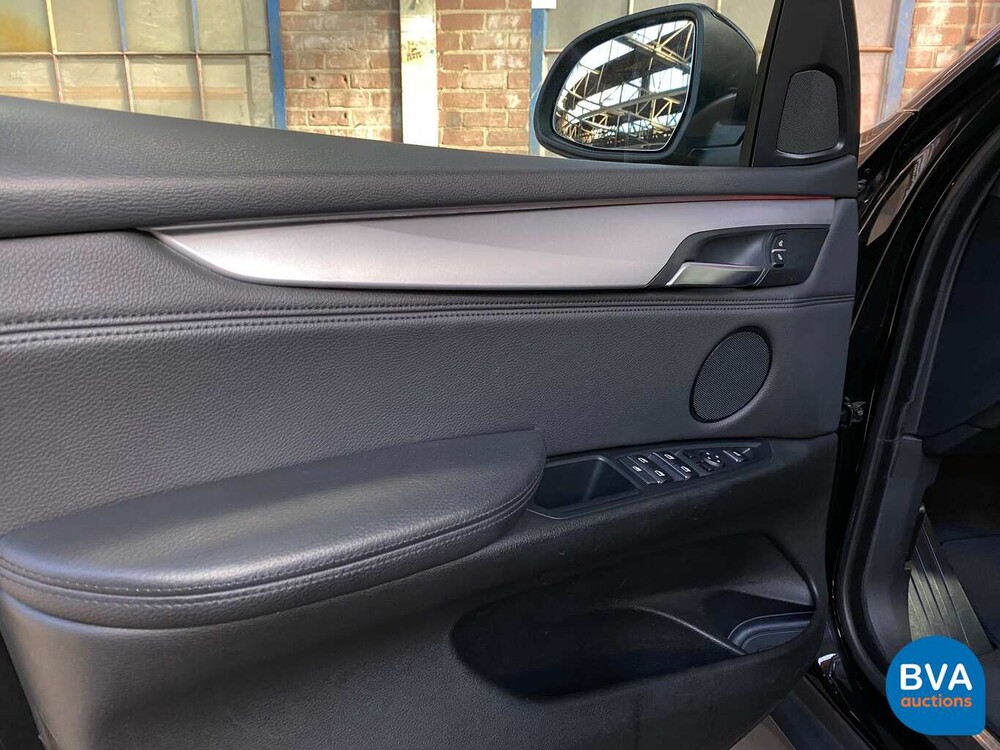 BMW X5 30d xDrive High-Executive 2013 258pk, 1-XPZ-85