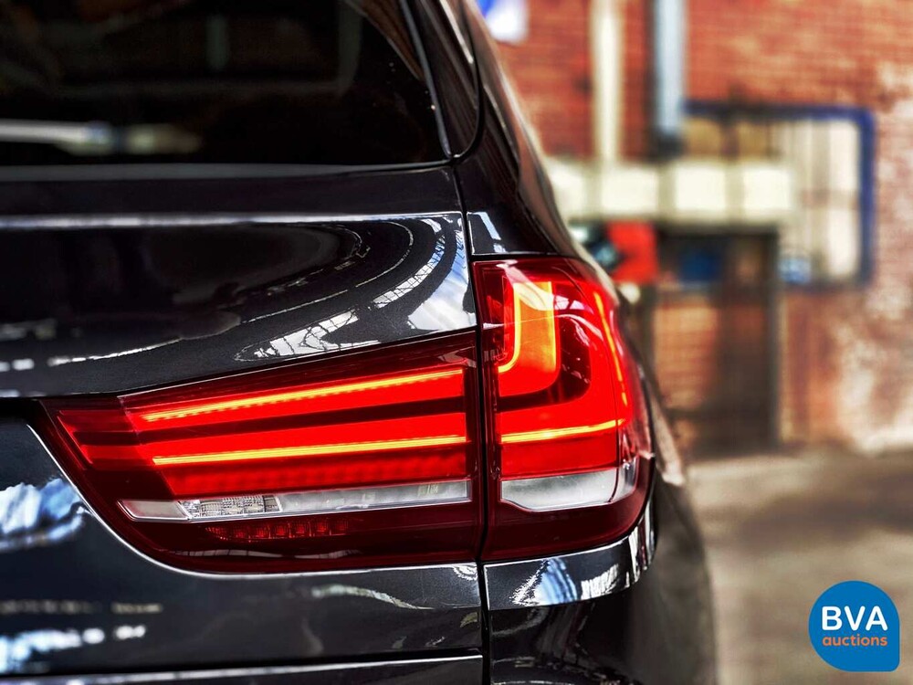 BMW X5 30d xDrive High-Executive 2013 258pk, 1-XPZ-85