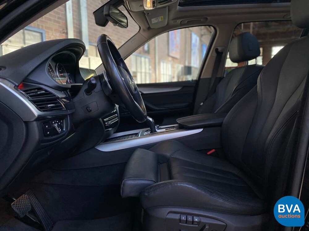 BMW X5 30d xDrive High-Executive 2013 258pk, 1-XPZ-85