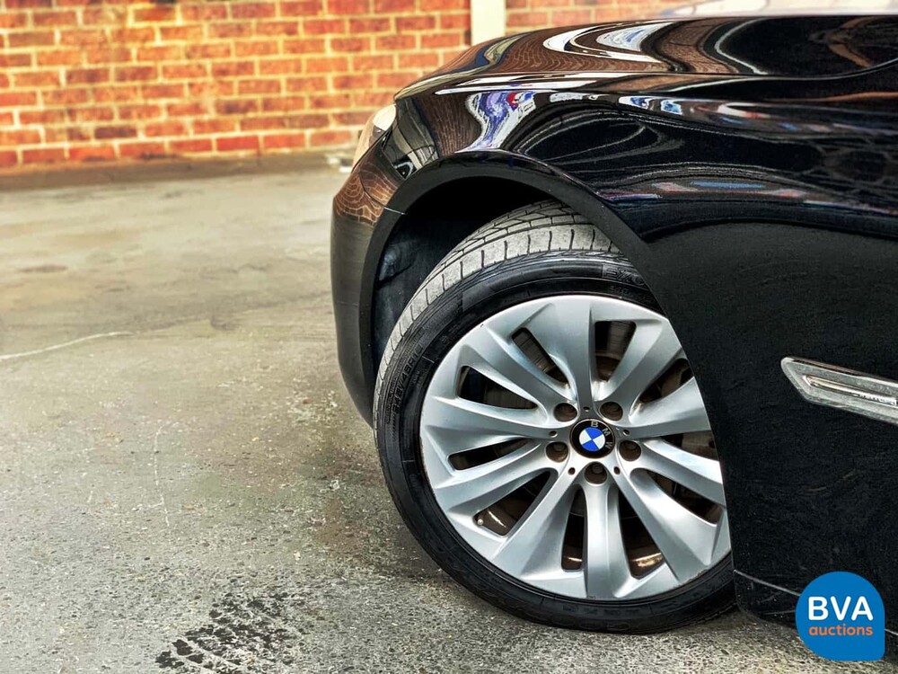 BMW ActiveHybrid 7er 4.4L 465 PS 2011.