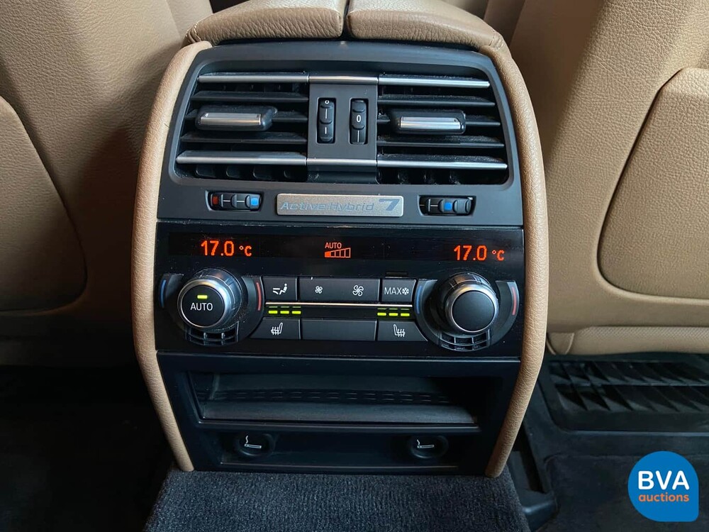 BMW ActiveHybrid 7er 4.4L 465 PS 2011.