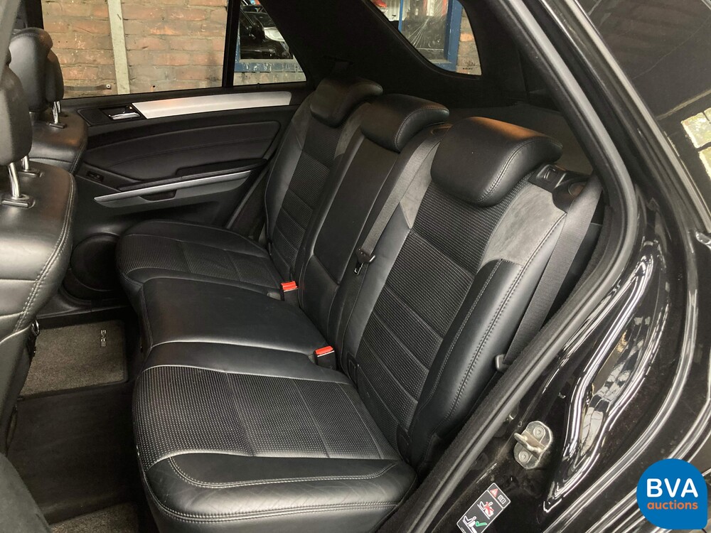 Mercedes-Benz ML63 AMG V8 6.2L 510pk 2010, SZ-069-J