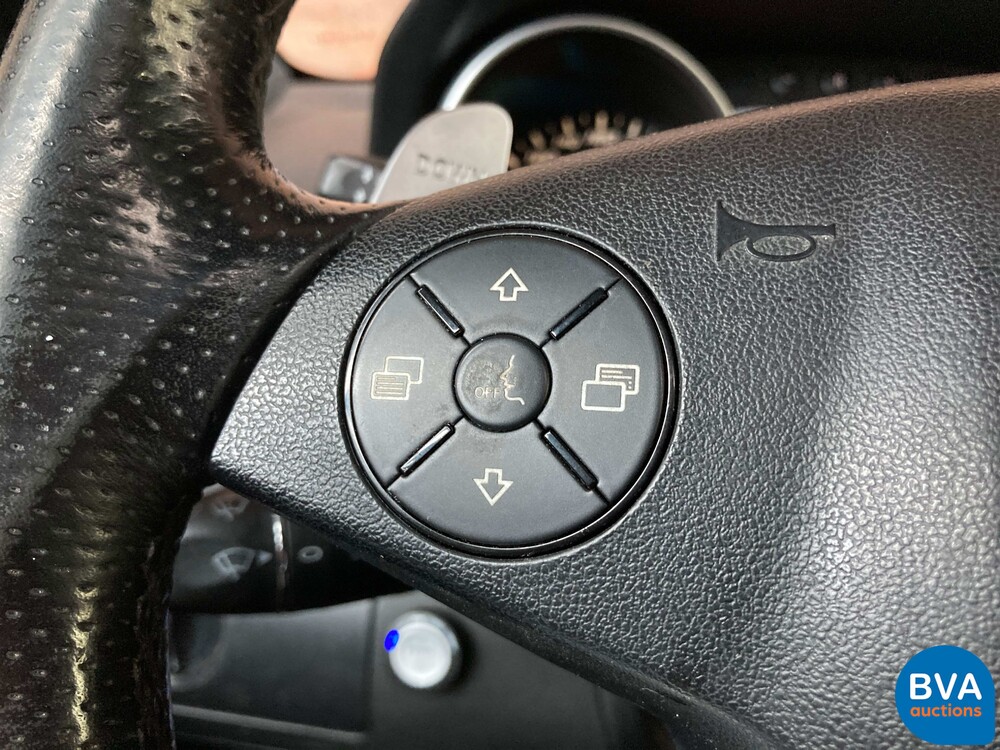 Mercedes-Benz ML63 AMG V8 6.2L 510pk 2010, SZ-069-J