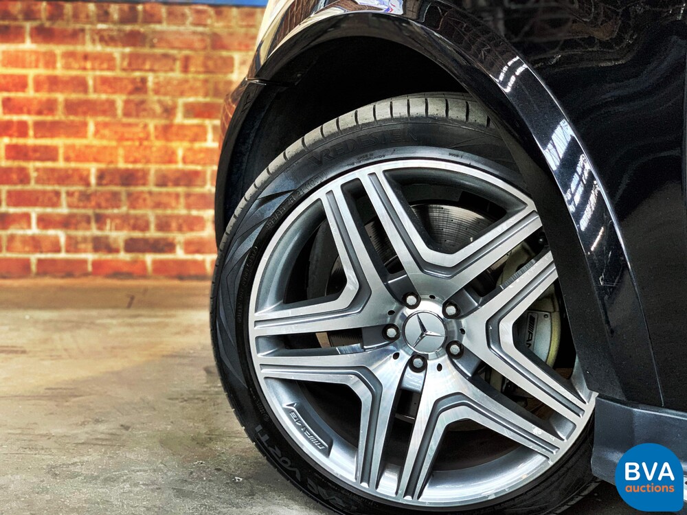 Mercedes-Benz ML63 AMG V8 6.2L 510pk 2010, SZ-069-J