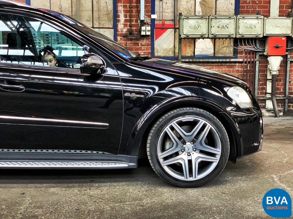 Mercedes-Benz ML63 AMG V8 6.2L 510pk 2010, SZ-069-J