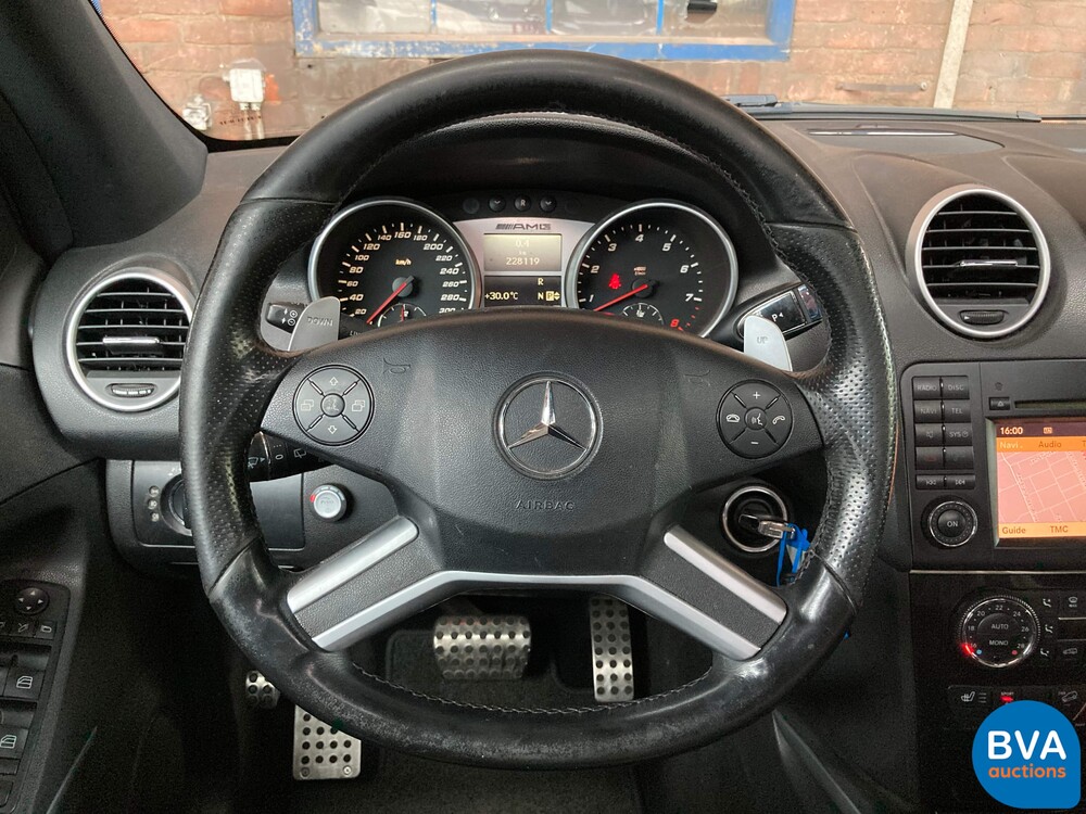 Mercedes-Benz ML63 AMG V8 6.2L 510pk 2010, SZ-069-J