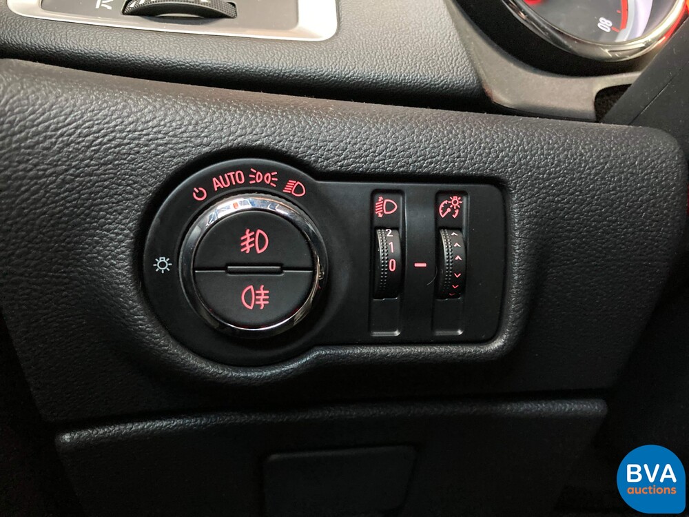 Opel Astra Sports Tourer 1.4 Turbo Sport 140pk -Schuifdak + AGR-, 88-RXK-7