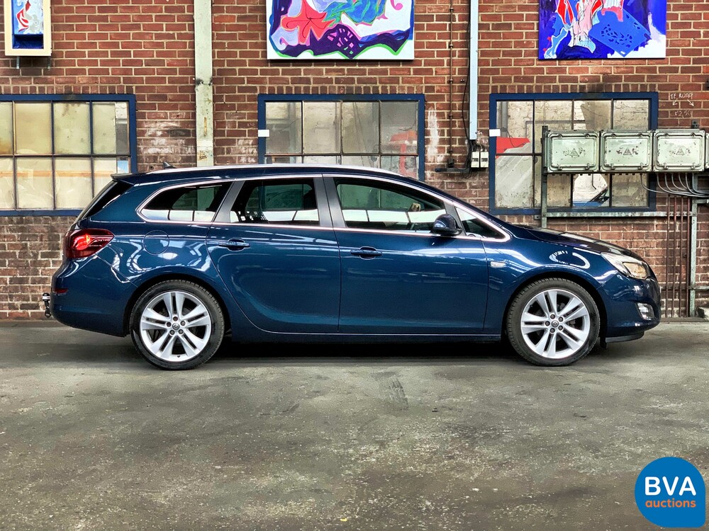 Opel Astra Sports Tourer 1.4 Turbo Sport 140pk -Schuifdak + AGR-, 88-RXK-7