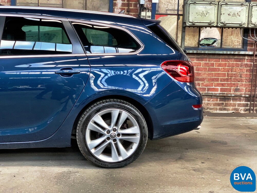 Opel Astra Sports Tourer 1.4 Turbo Sport 140pk -Schuifdak + AGR-, 88-RXK-7