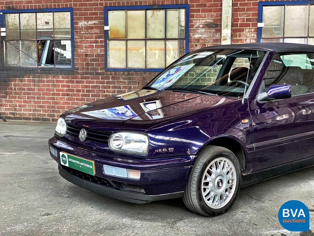 Volkswagen Golf 1.8 Cabriolet 1997, PX-ZB-77.