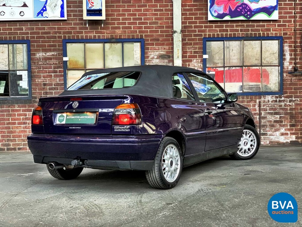 Volkswagen Golf 1.8 Cabriolet 1997, PX-ZB-77.