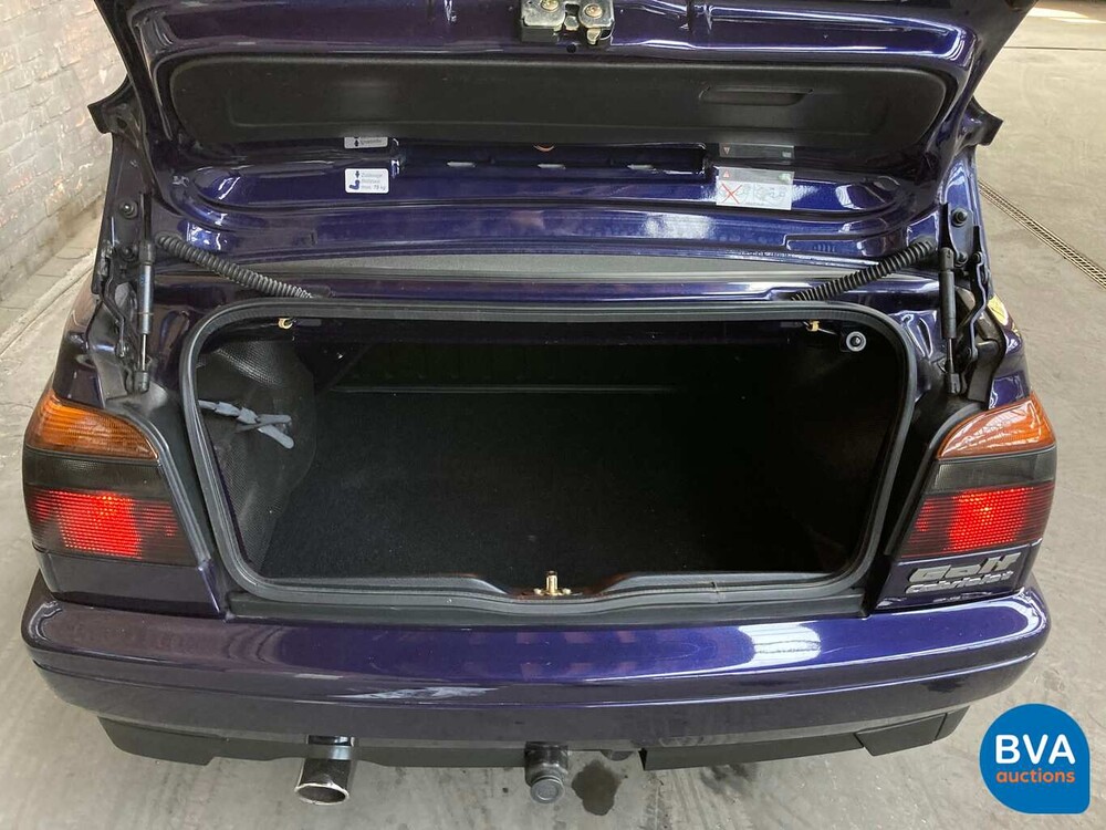 Volkswagen Golf 1.8 Cabriolet 1997, PX-ZB-77.