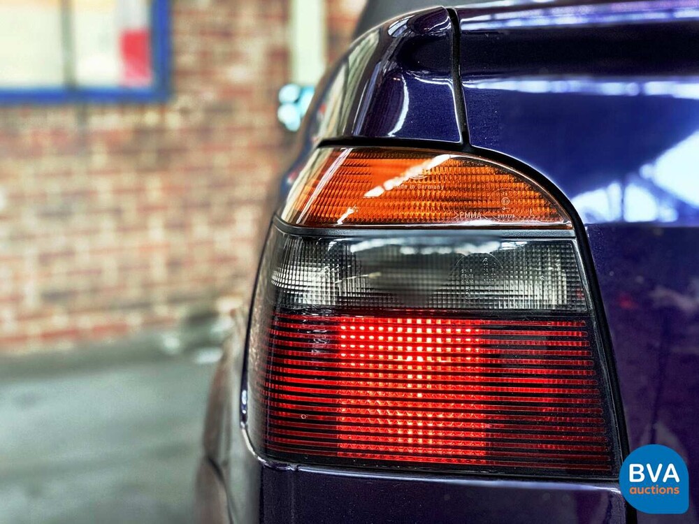 Volkswagen Golf 1.8 Cabriolet 1997, PX-ZB-77.