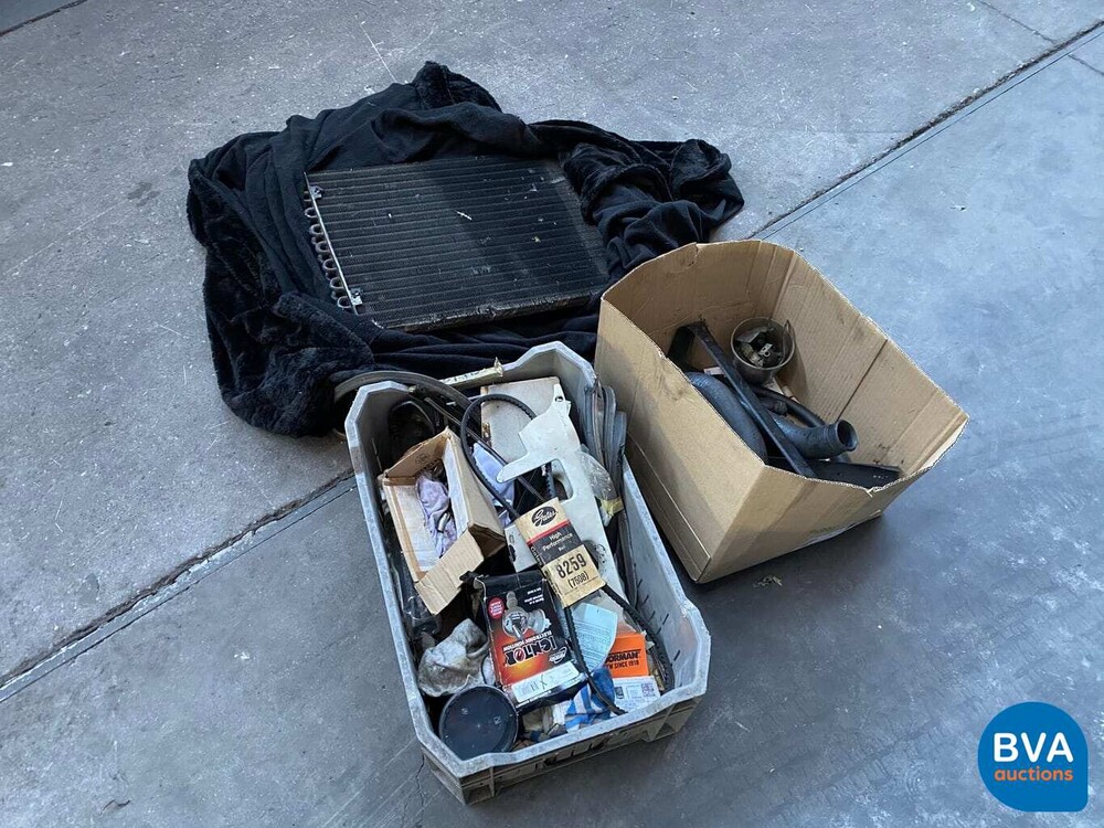 Cadillac Coupé DeVille 7.0 V8 1963, DR-80-08.