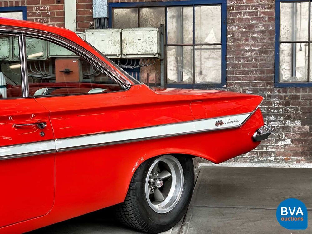 Chevrolet Impala Bubbletop SS 204 PS 1961, AM-48-25.