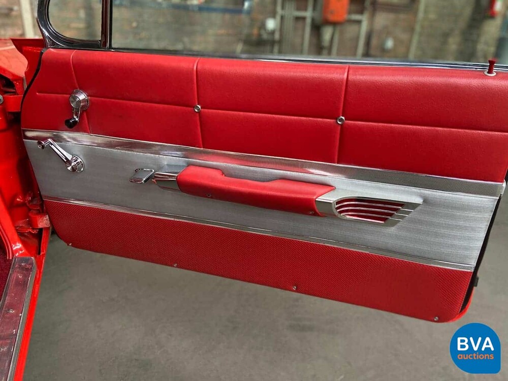 Chevrolet Impala Bubbletop SS 204 PS 1961, AM-48-25.