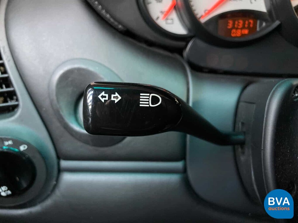 Porsche 911 996 Carrera 3.4L 300 PS 2001.