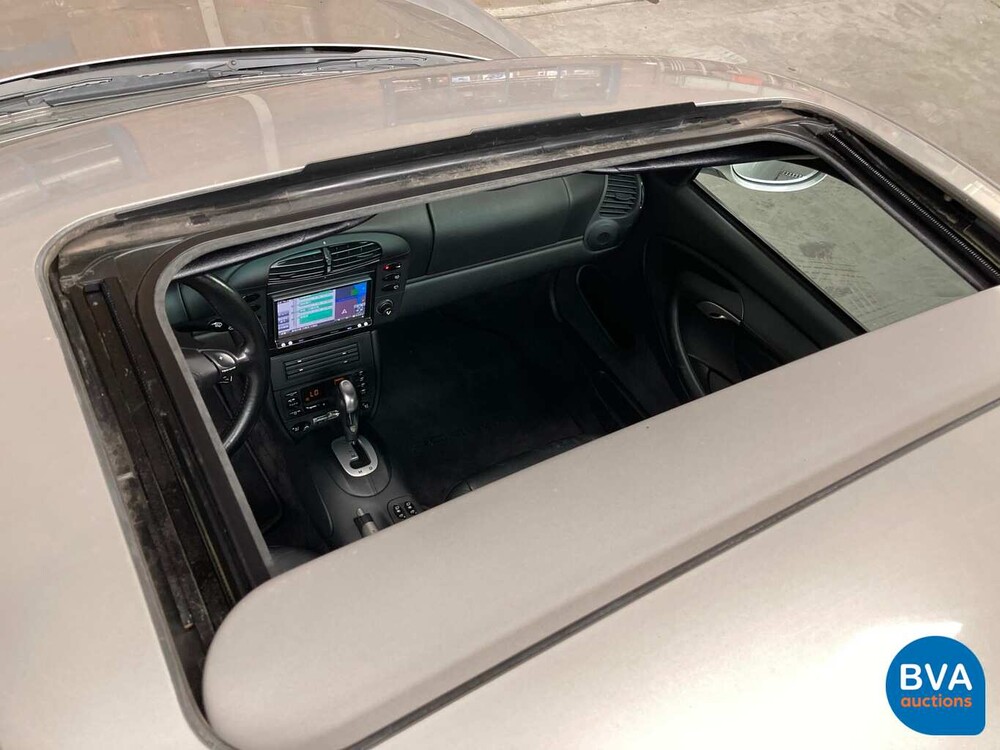 Porsche 911 996 Carrera 3.4L 300 PS 2001.