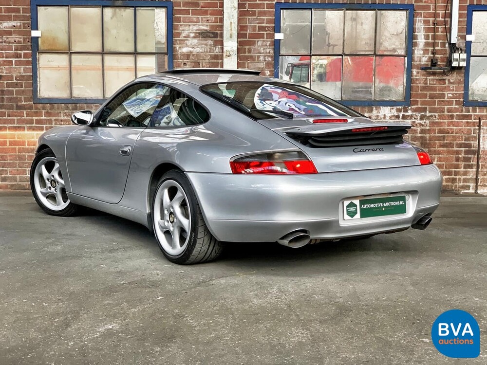 Porsche 911 996 Carrera 3.4L 300 PS 2001.