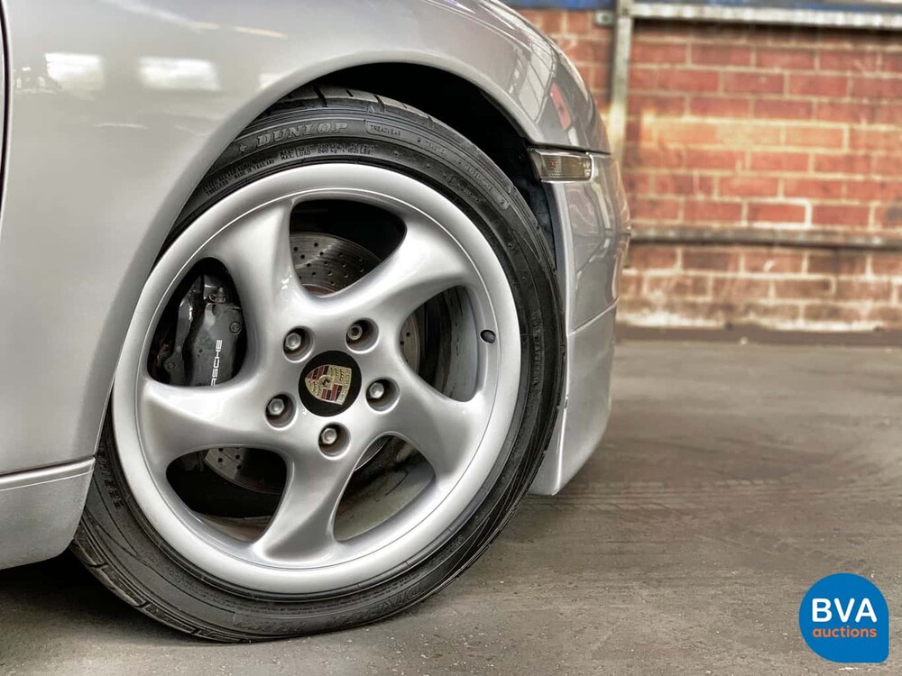 Porsche 911 996 Carrera 3.4L 300 PS 2001.