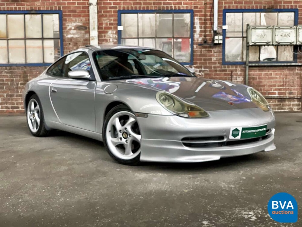 Porsche 911 996 Carrera 3.4L 300 PS 2001.