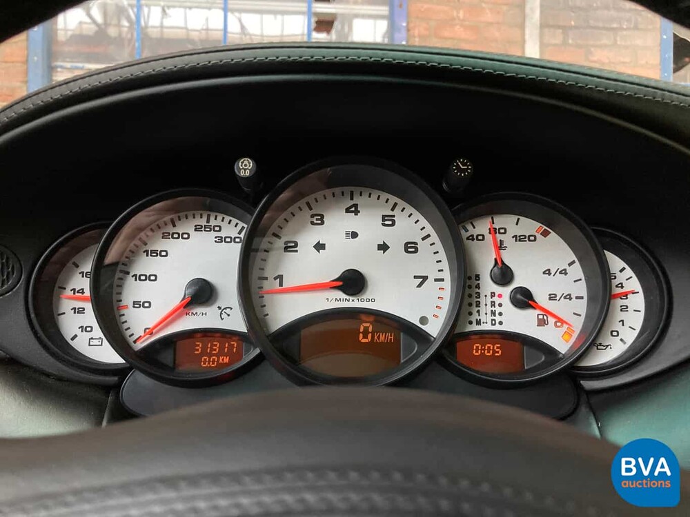 Porsche 911 996 Carrera 3.4L 300 PS 2001.