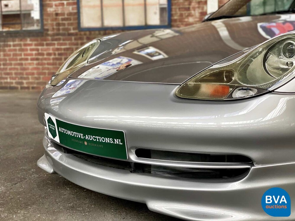 Porsche 911 996 Carrera 3.4L 300 PS 2001.