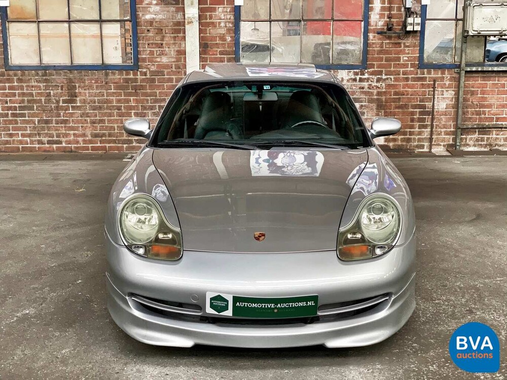 Porsche 911 996 Carrera 3.4L 300 PS 2001.