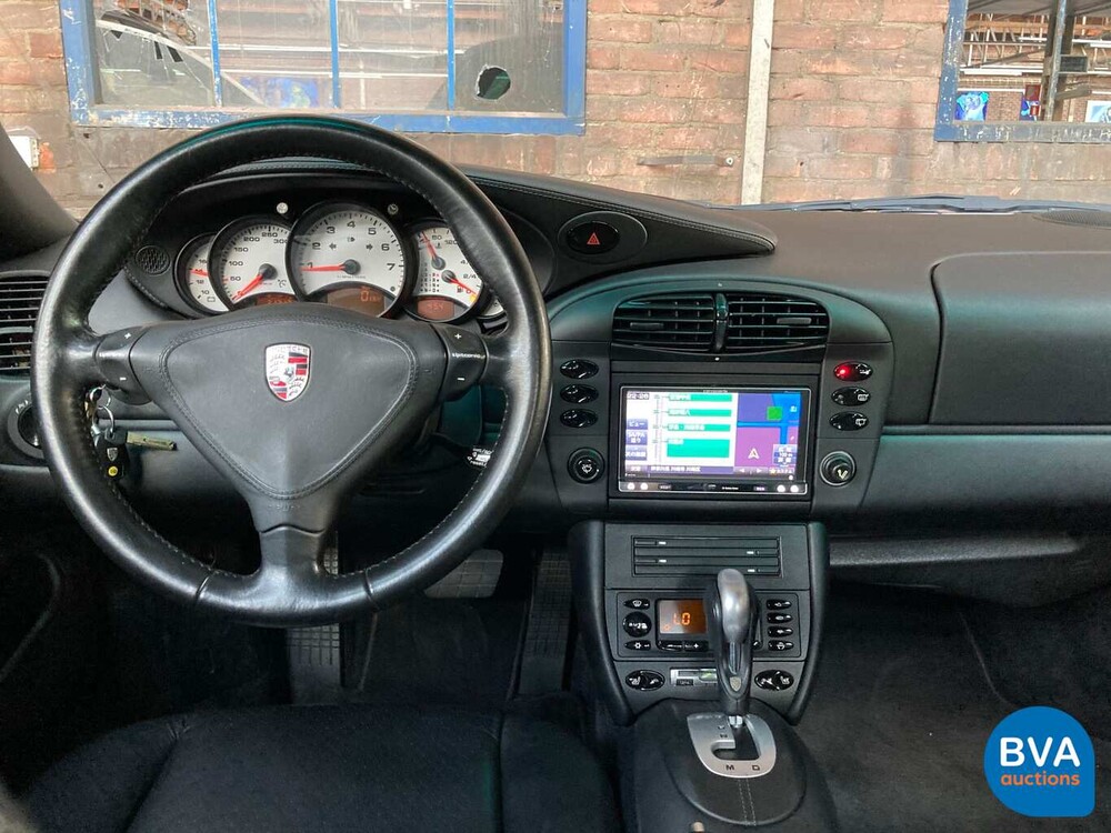 Porsche 911 996 Carrera 3.4L 300 PS 2001.
