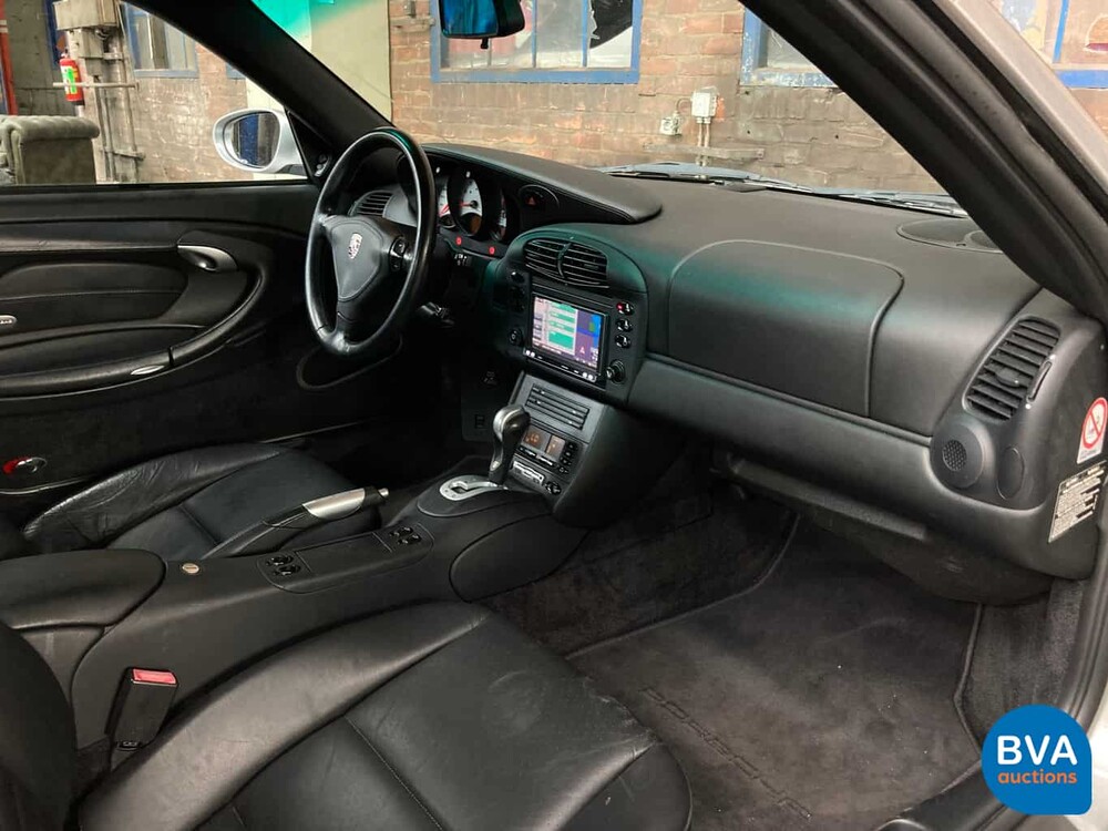 Porsche 911 996 Carrera 3.4L 300 PS 2001.