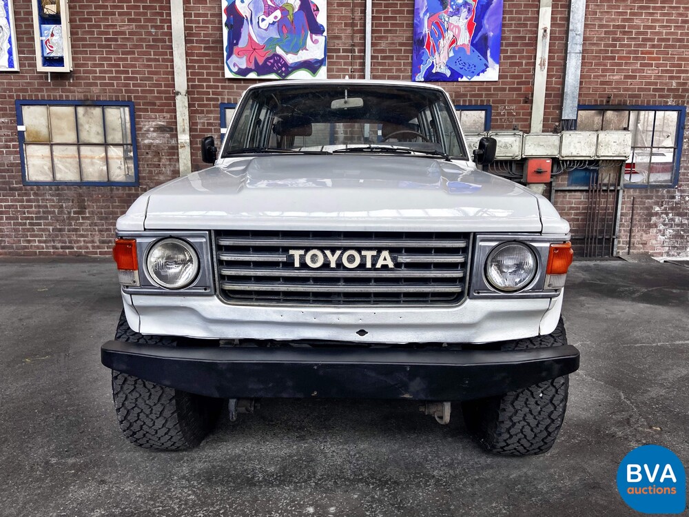 Toyota Landcruiser FJ60 2F 135 PS 1982.