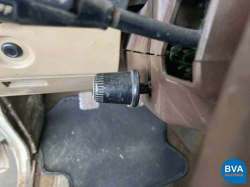 Toyota Landcruiser FJ60 2F 135 PS 1982.