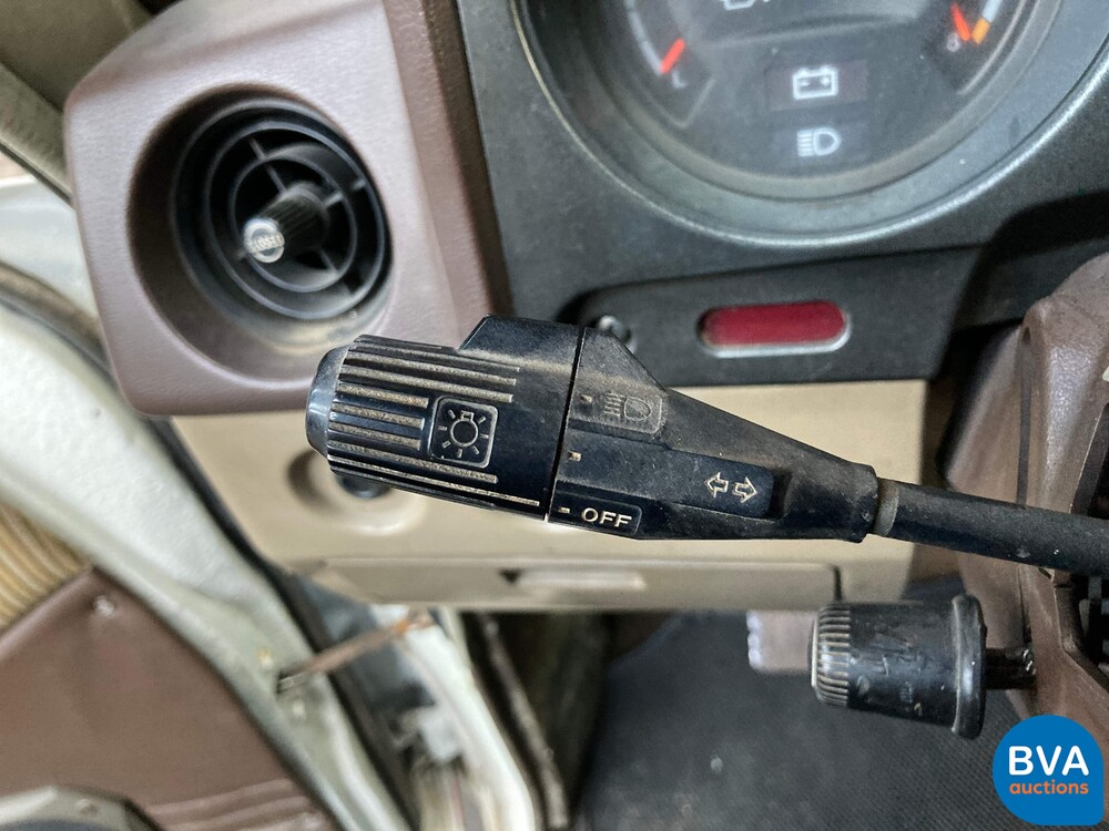 Toyota Landcruiser FJ60 2F 135 PS 1982.