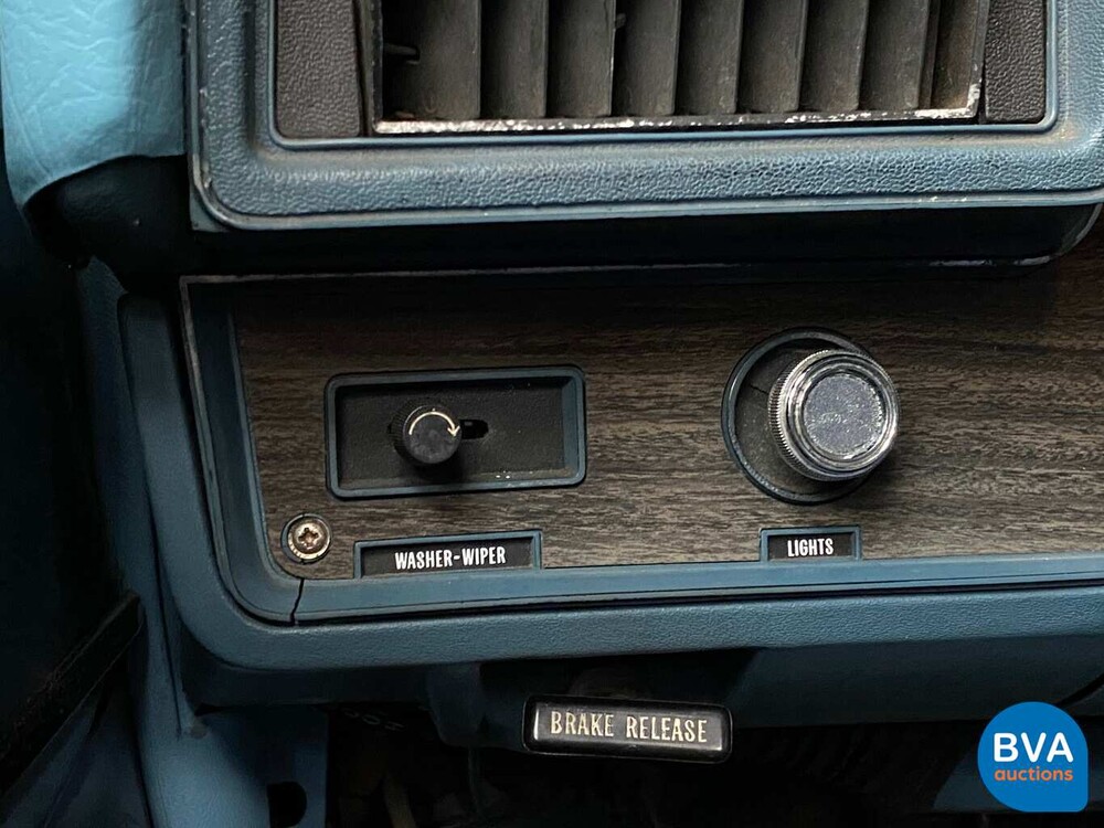 G.M.C. Sprint 5.7 V8 170 PS El Camino 1977, 66-YD-82.