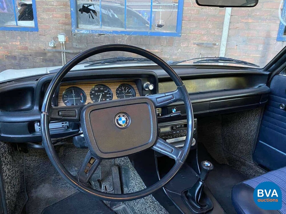 BMW 1802 Touring -Original NL- 1974, 97-AP-14.