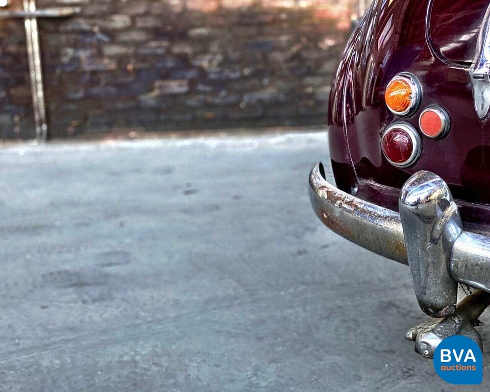 Austin A40 Somerset Cabriolet, 22-RE-95.