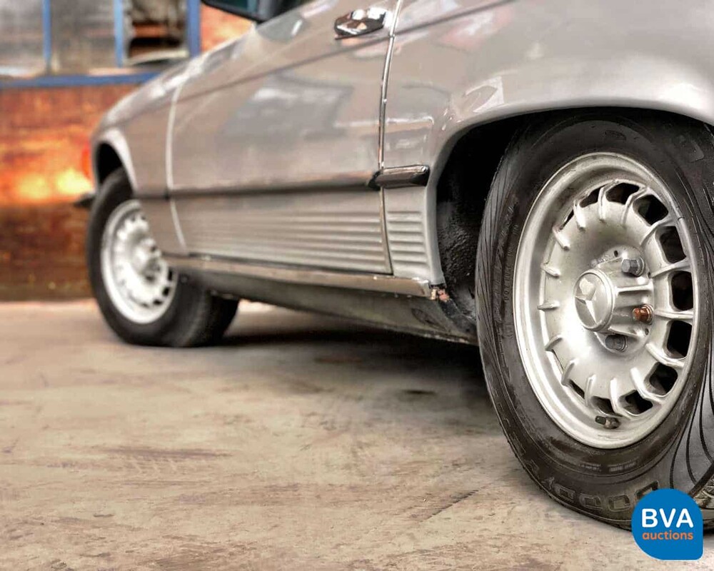 Mercedes-Benz 450SL SL-Klasse R107 1977.