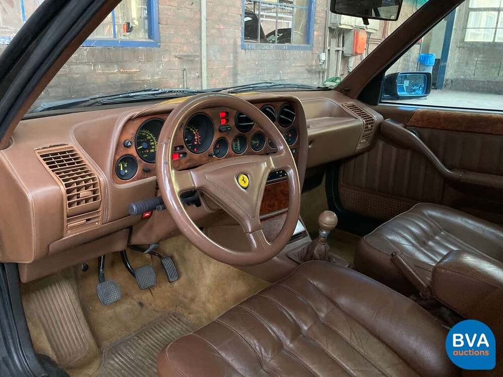 Lancia Thema 8.32 V8 von Ferrari (Ferrari-Motor) 1996.