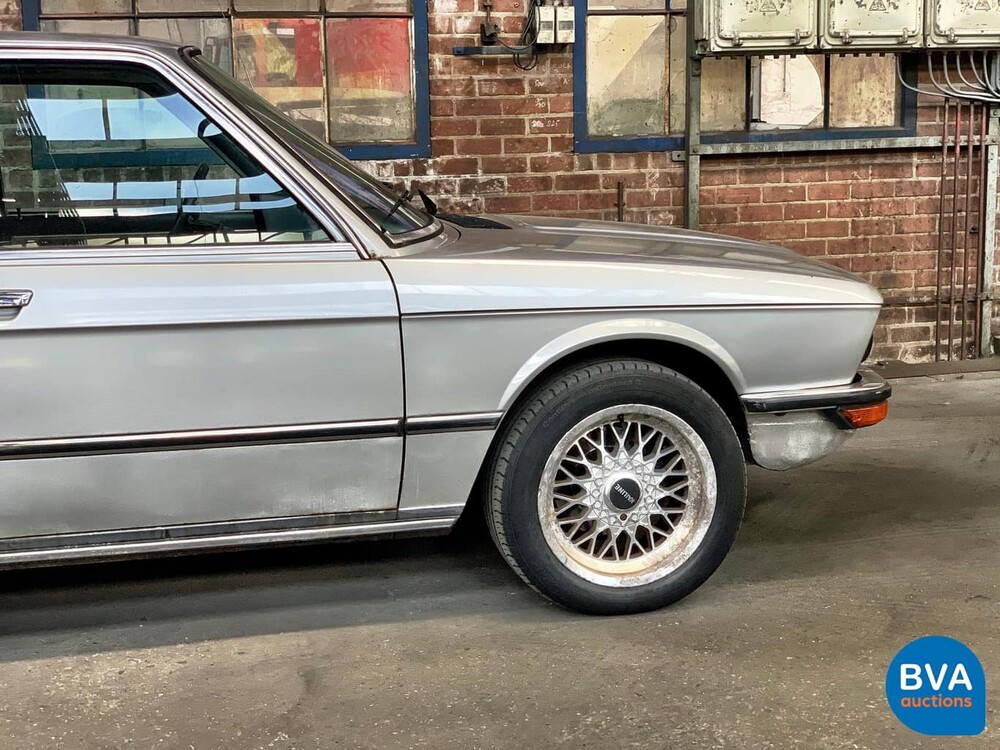 BMW 528 E12 2.8 5-Series 1977, 88-NT-49.