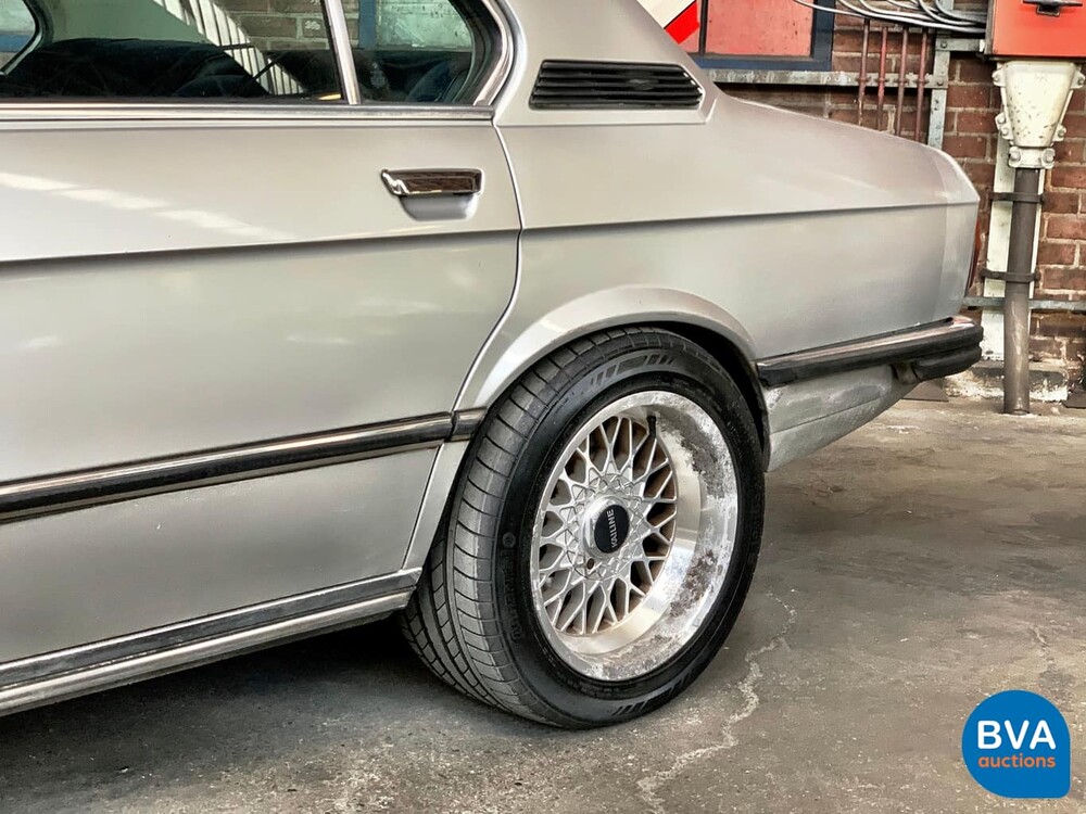 BMW 528 E12 2.8 5-Series 1977, 88-NT-49.