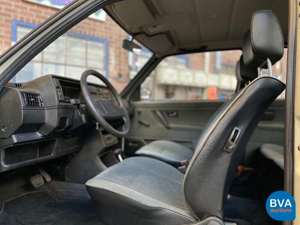 Volkswagen Golf II 1.6 Automatisch -42.000km! Original NL-1991, ZG-80-NV.