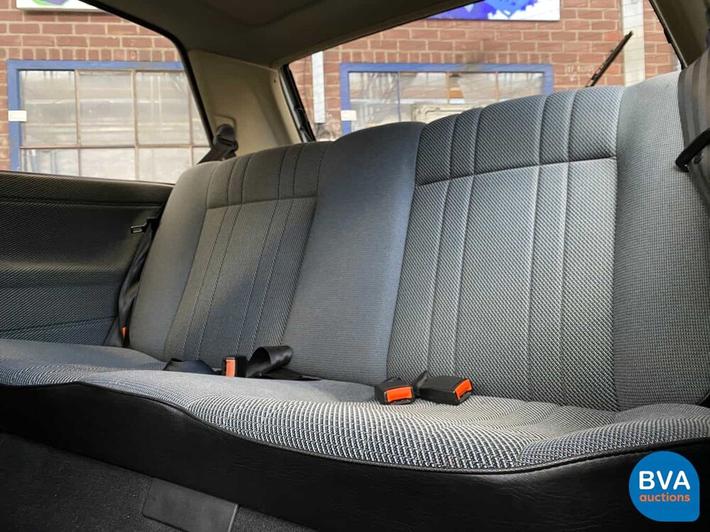 Volkswagen Golf II 1.6 Automatisch -42.000km! Original NL-1991, ZG-80-NV.