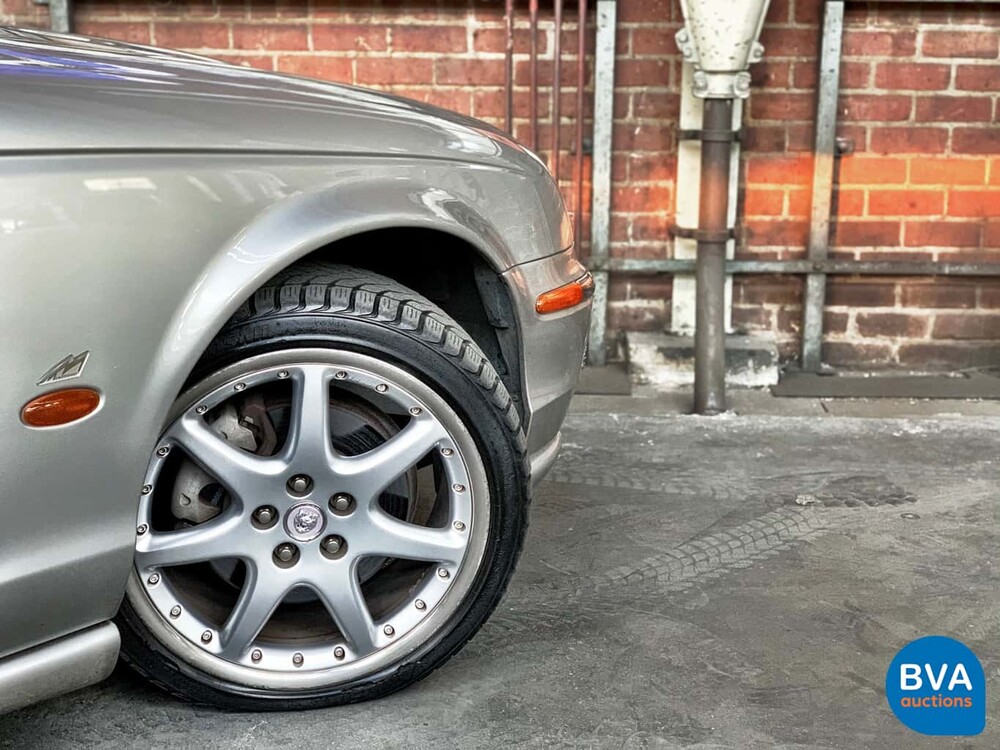 Jaguar S-Type 4.0L V8 276 PS 1999, 94-DH-FX.