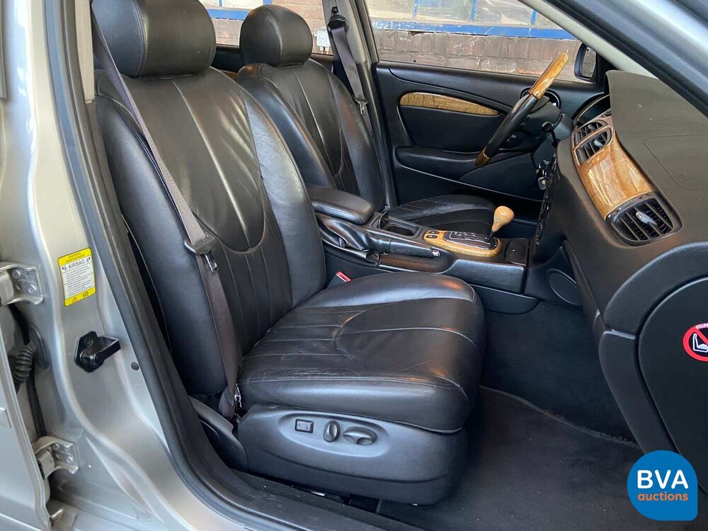 Jaguar S-Type 4.0L V8 276 PS 1999, 94-DH-FX.