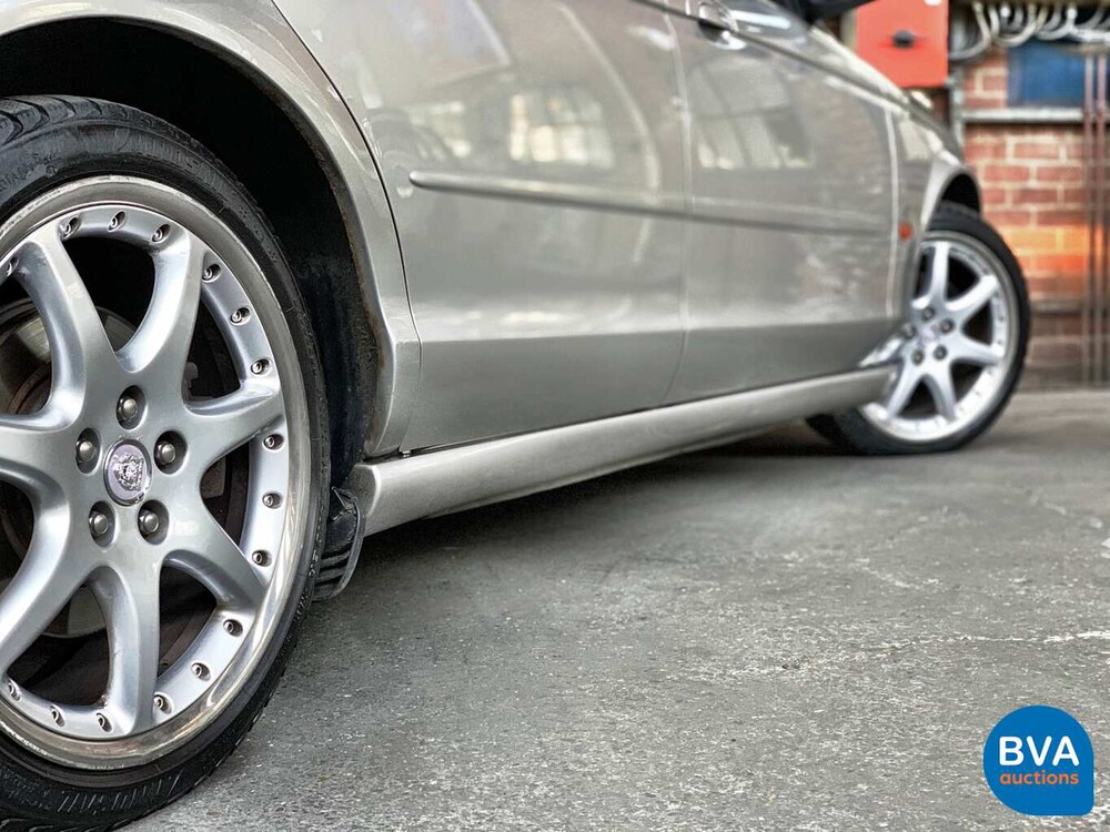 Jaguar S-Type 4.0L V8 276 PS 1999, 94-DH-FX.