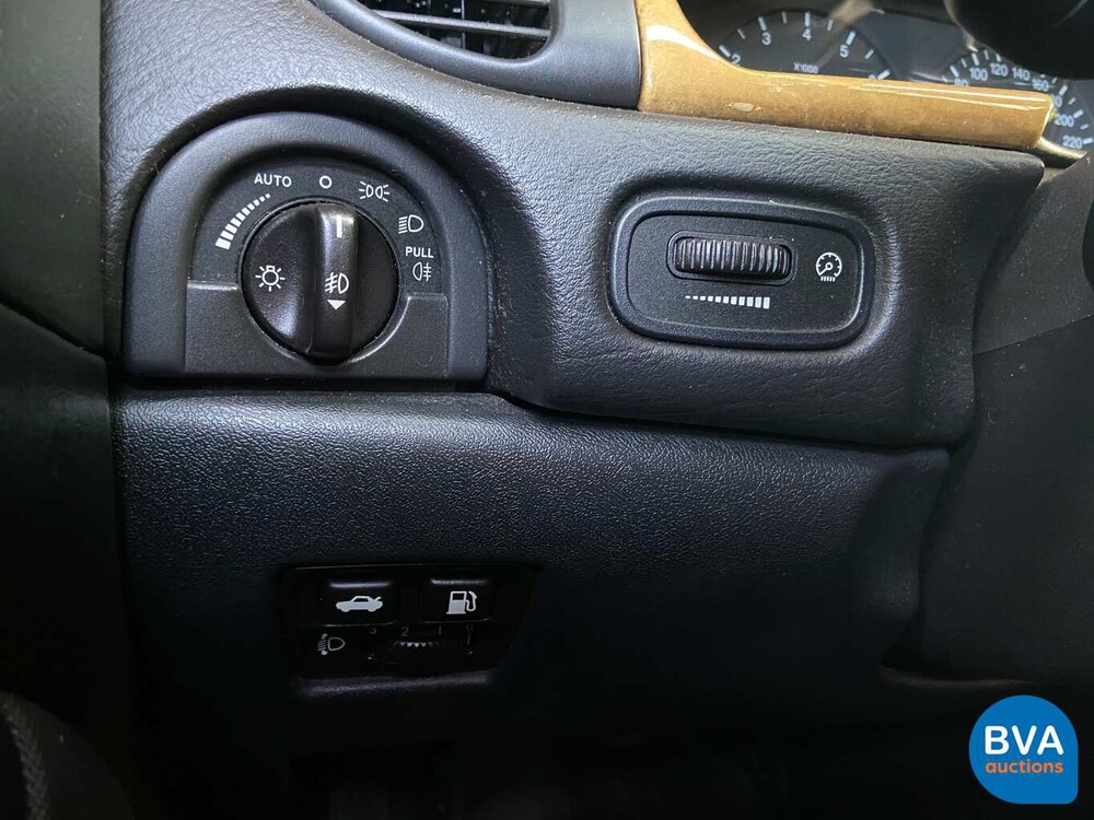 Jaguar S-Type 4.0L V8 276 PS 1999, 94-DH-FX.