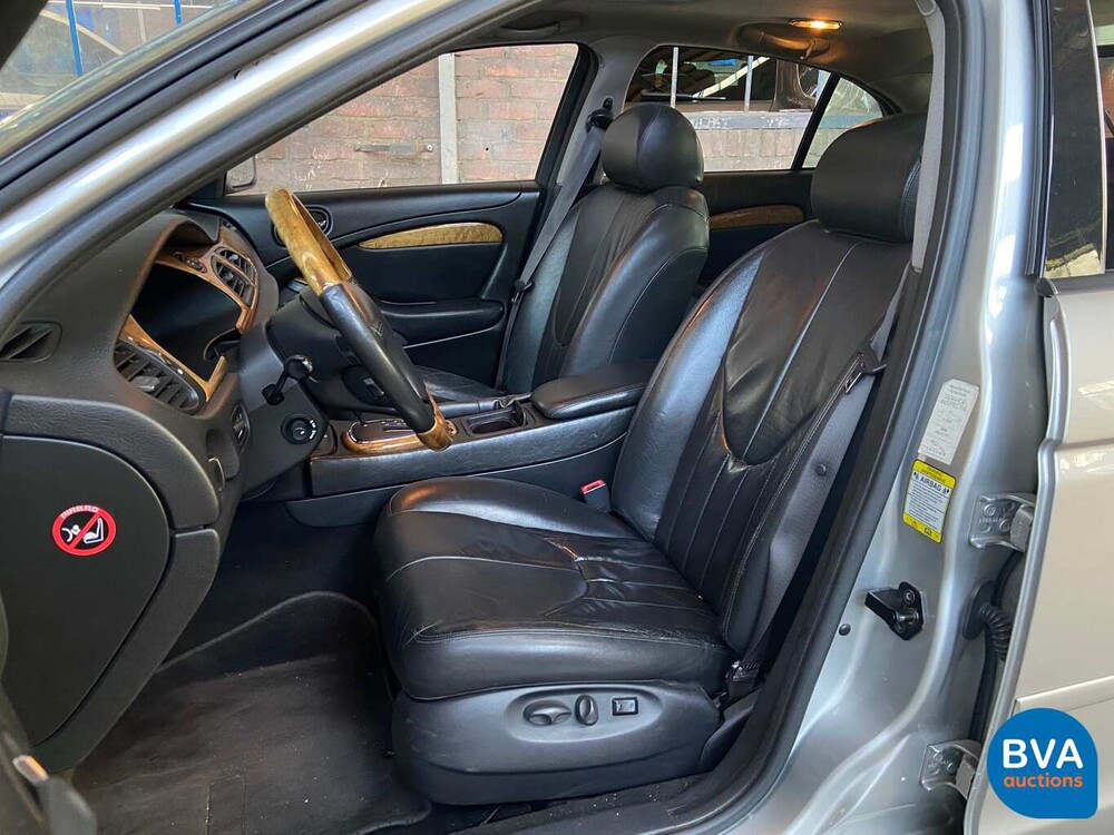 Jaguar S-Type 4.0L V8 276 PS 1999, 94-DH-FX.